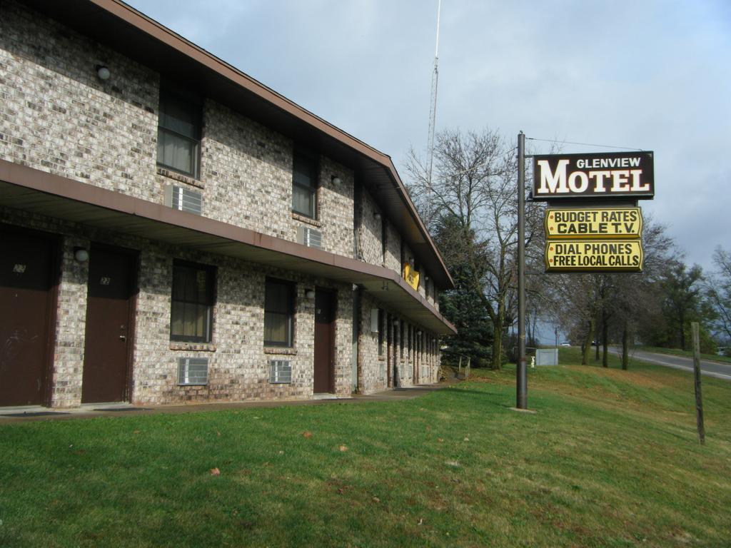 Glenview Motel Dubuque Luaran gambar